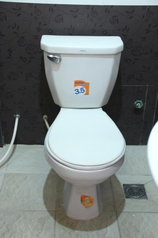 Pich Guesthouse Пном Пен Екстериор снимка