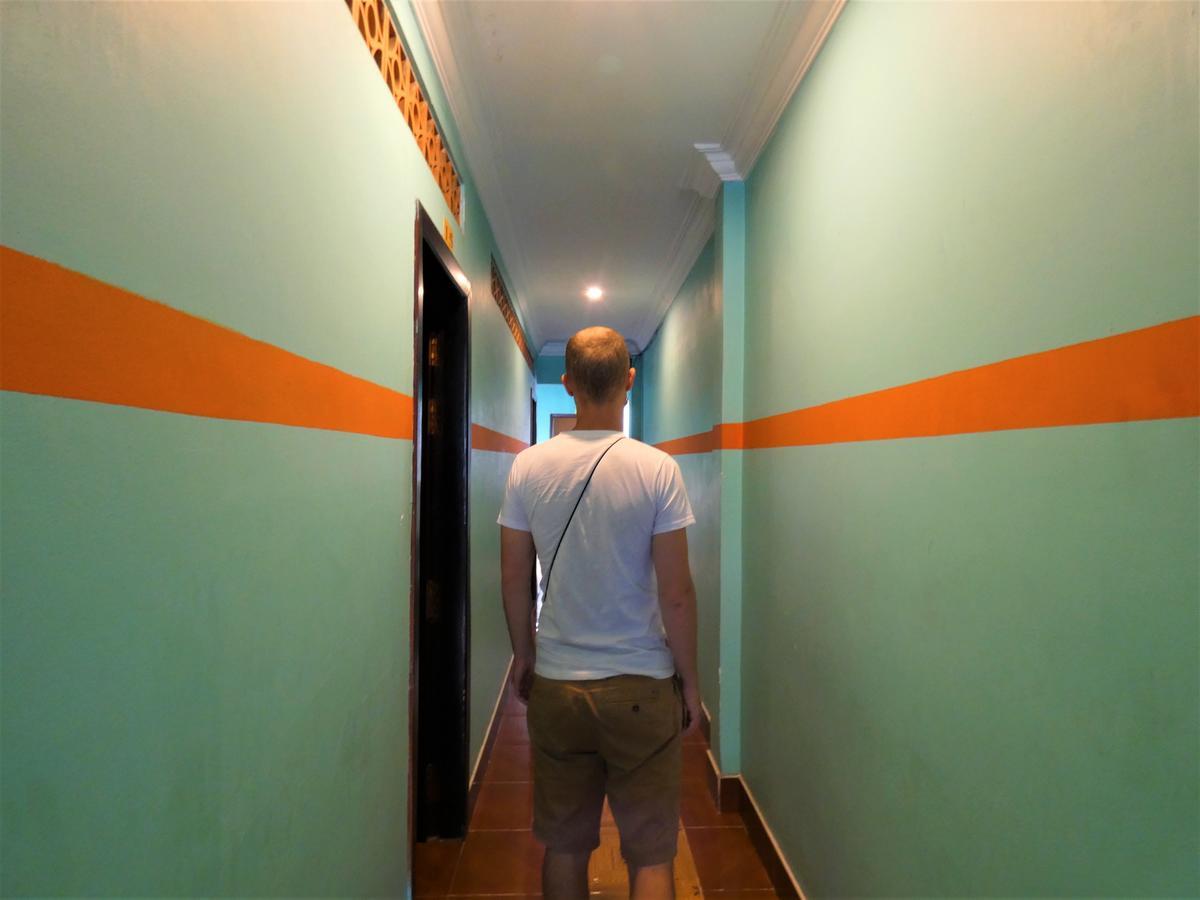 Pich Guesthouse Пном Пен Екстериор снимка