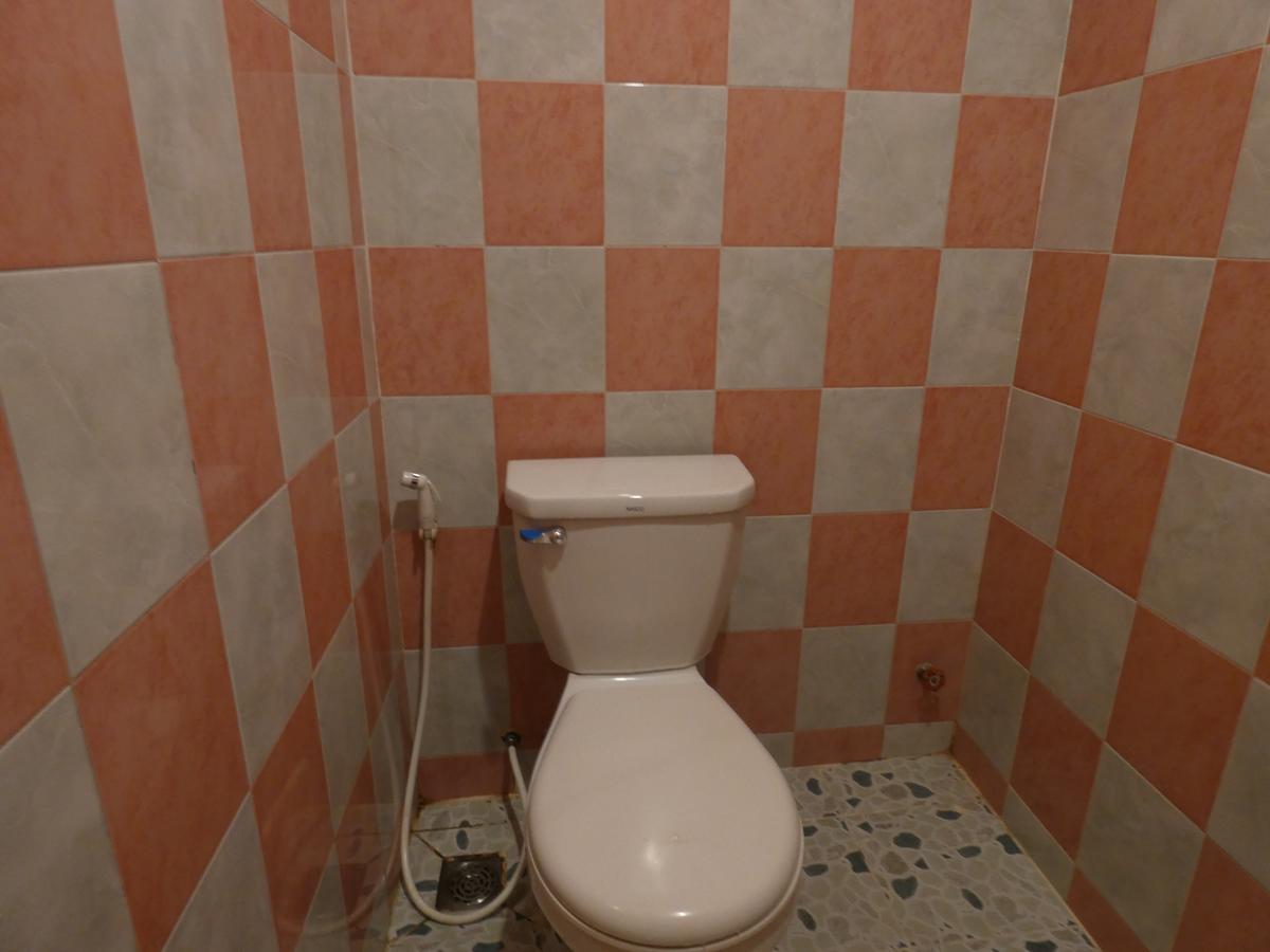 Pich Guesthouse Пном Пен Екстериор снимка